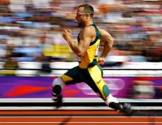  MAD不断突破！，Scout连续十场比赛得分超过持续失利赛场气氛高涨