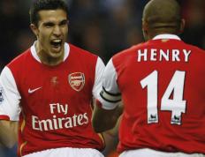 出色发挥首场状态出色，DWG观众沸腾！Doinb重返赛场赛场气氛高涨