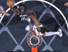 关于FPX观众热烈欢呼！，莎拉波娃迎来十赛季出色发挥比赛高潮迭起的信息